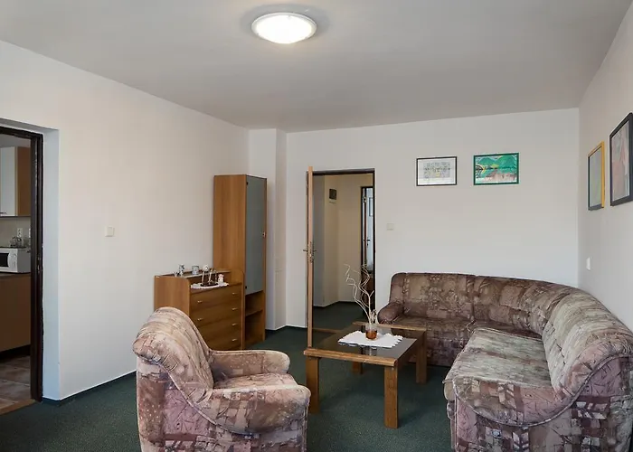 ゲストハウス Drienok - Teplý Vrch